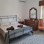 Casa Zuvanni Con 4 Da Letto * Scicli